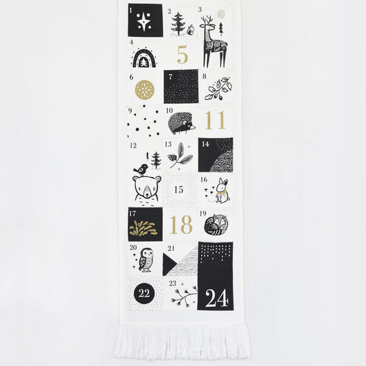 Festive Friends 24 Pocket Advent Calendar - Chickadees Wooden Toys
