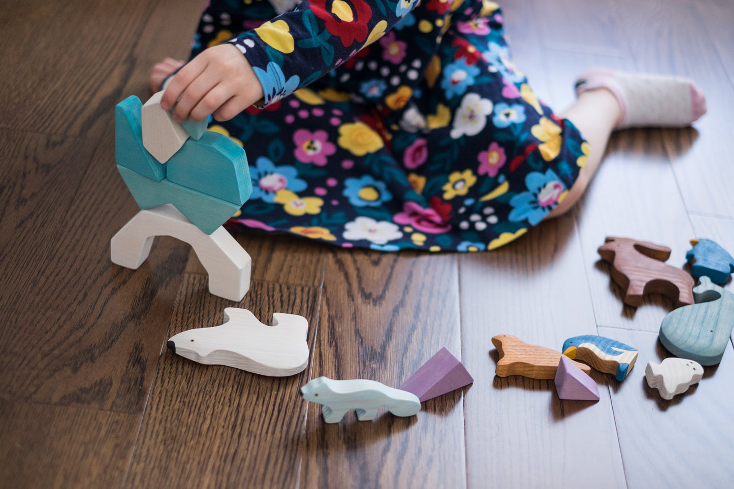 Wooden Iceberg pyramid stacker with cave