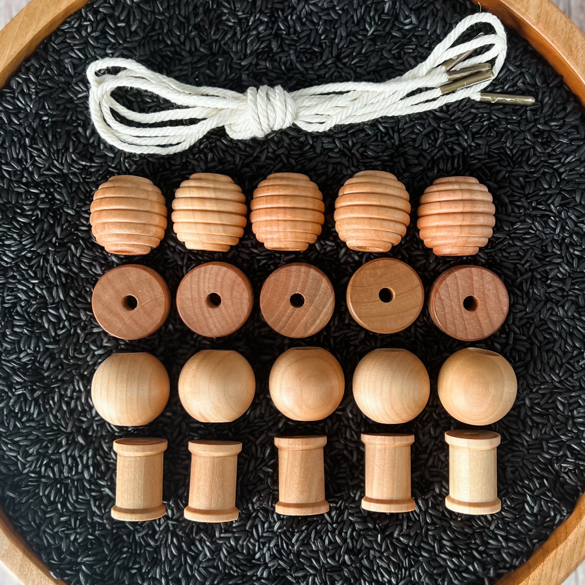 20 Wooden Balls  Chickadees Wooden Toys
