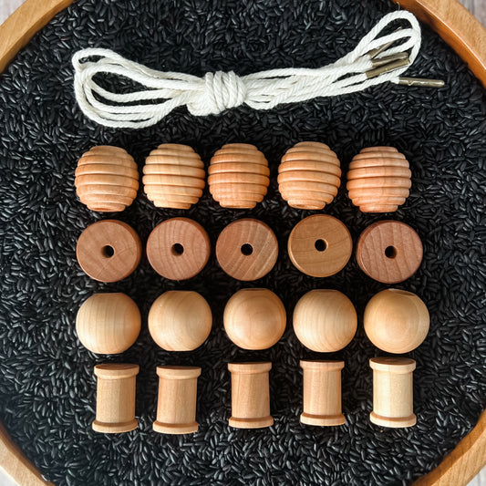 Chunky Natural Bead Lacing Set - Chickadees Wooden Toys
